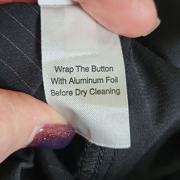 CAbi style #619L wide leg black pinstripe trousers, cuffed, size 10 - Picture 8 of 10